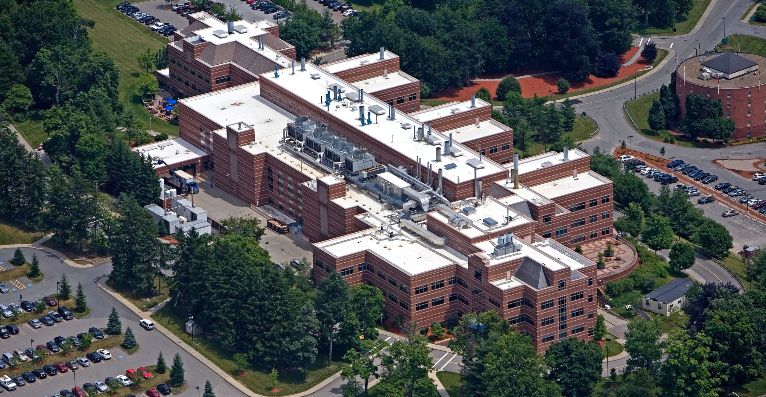An arial view of a hospital commercial roof